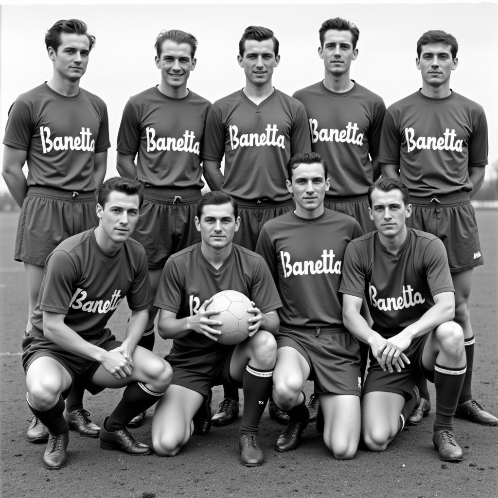 Mannschaftsfoto von Bayer Leverkusen in den 1950er Jahren mit Spielern in Banetta-Trikots.