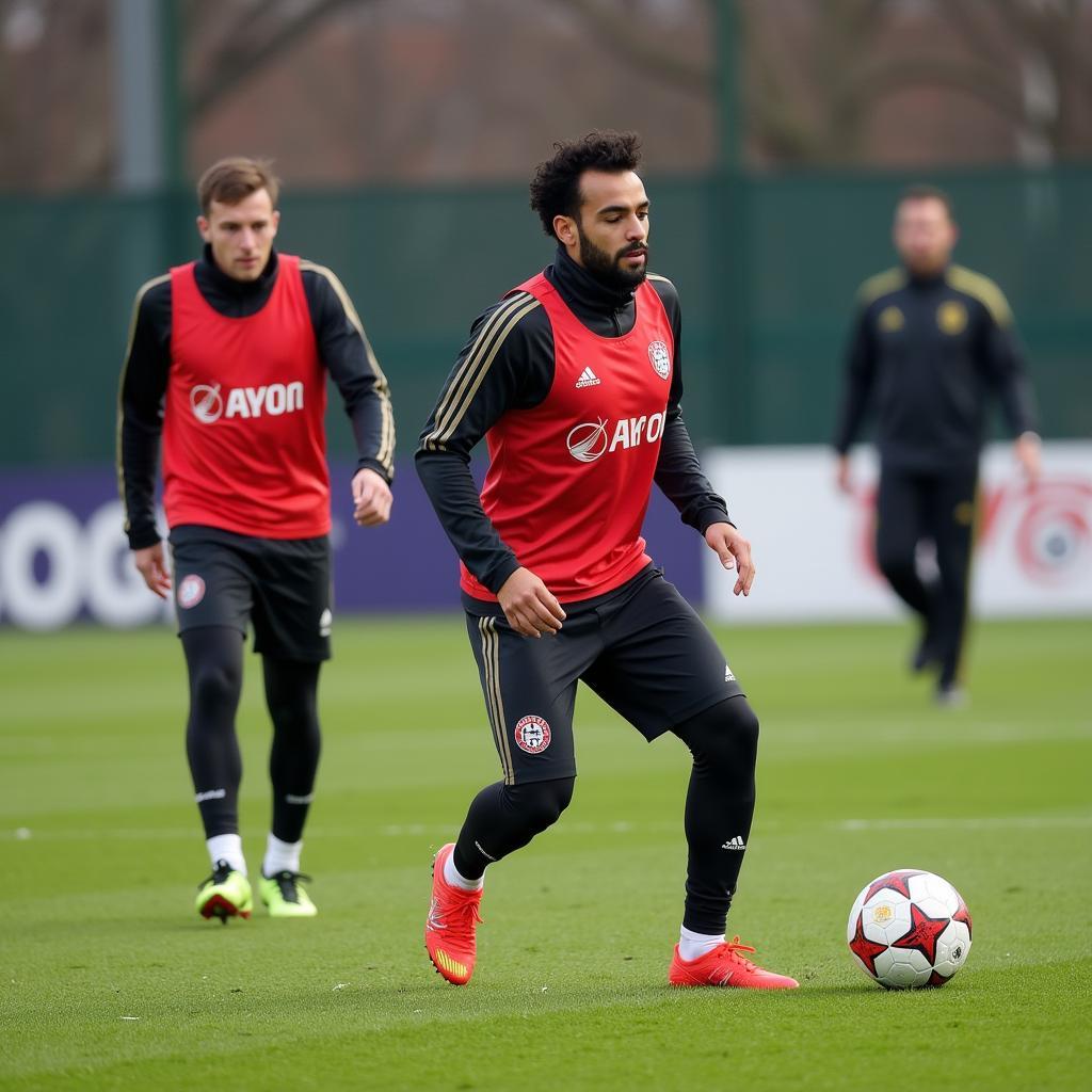 Amine Adli Training mit Bayer Leverkusen