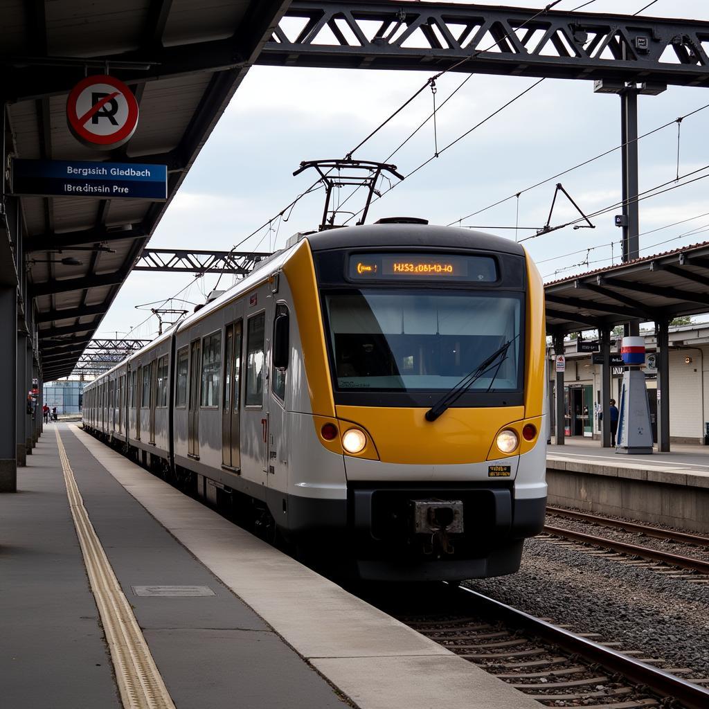 Ein Zug fährt im Bahnhof Bergisch Gladbach ein