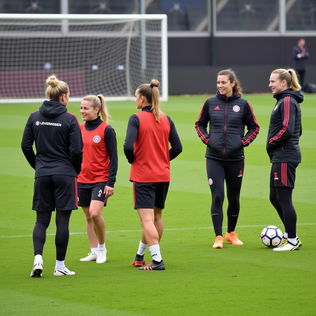 Bayer Leverkusen Frauenmannschaft im Training