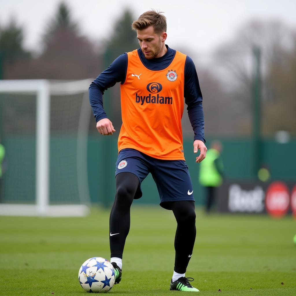 Alexander Mattern beim Training mit Bayer Leverkusen