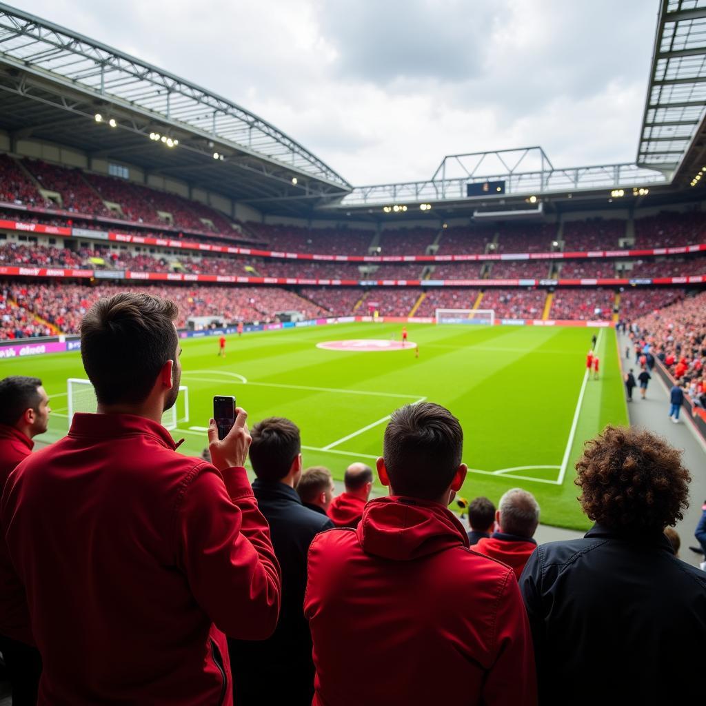 Bayer 04 Fans beim öffentlichen Training an der Schusterinsel