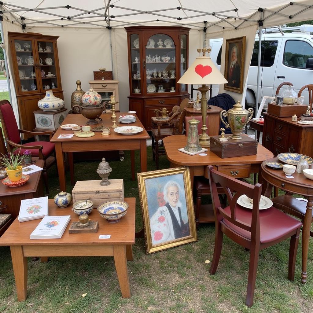 Antiquitäten auf dem Trödelmarkt Leverkusen am 19. August 2018